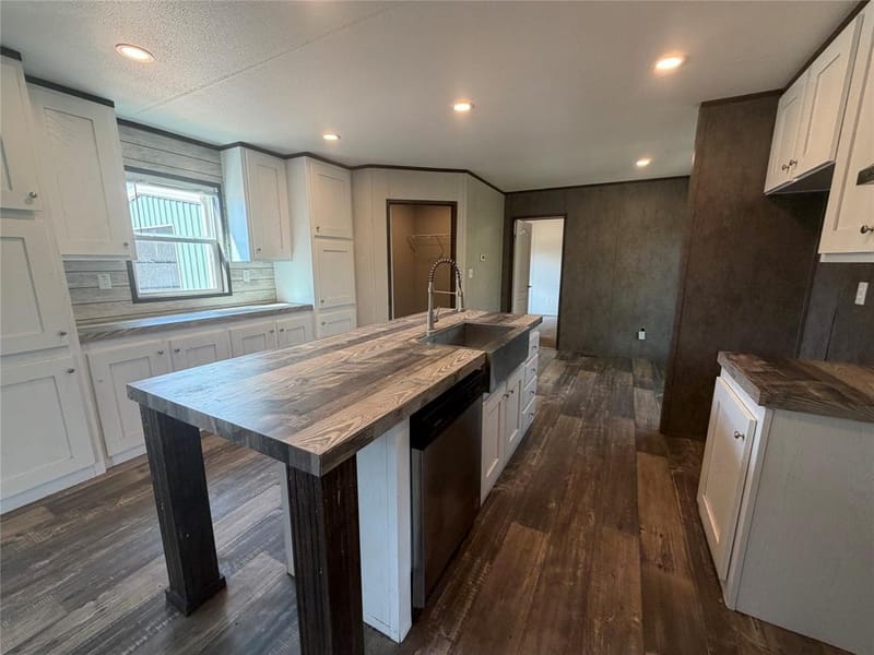 5901 Texas Trail, Granbury TX 76048 - Photo 11