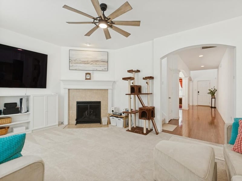 810 Grove Drive, Garland TX 75040 - Photo 8