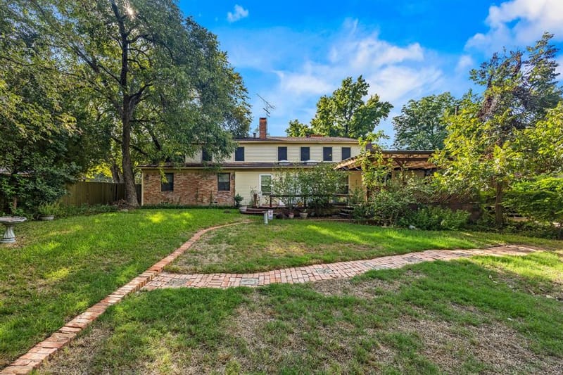 1513 Francis Street, Carrollton TX 75006 - Photo 7