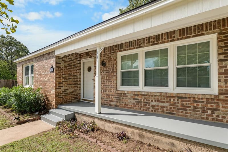 920 Avenue C, Lacy Lakeview TX 76705 - Photo 3