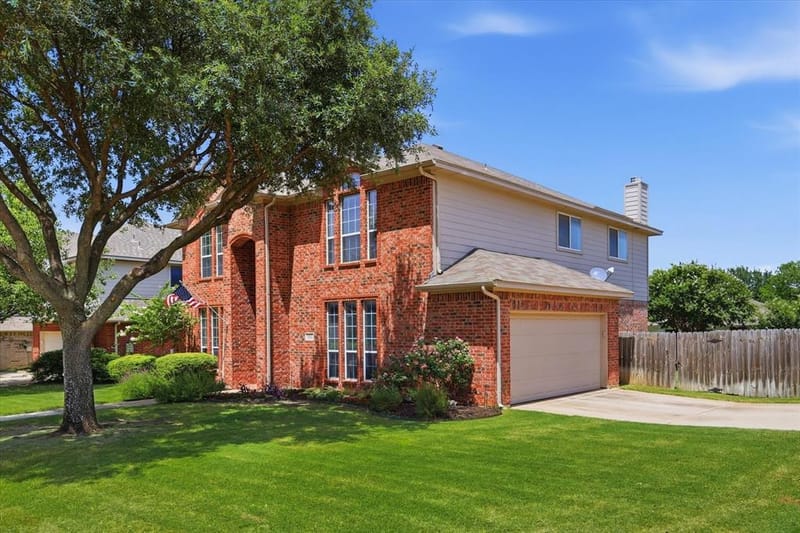 100 Chinos Trail, Justin TX 76247 - Photo 3