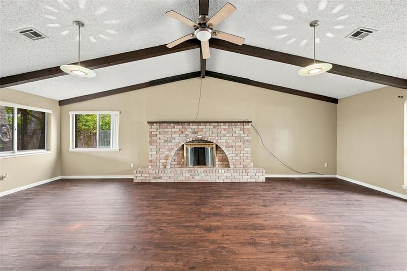 741 S 1st Street, Hewitt TX 76643 - Photo 6