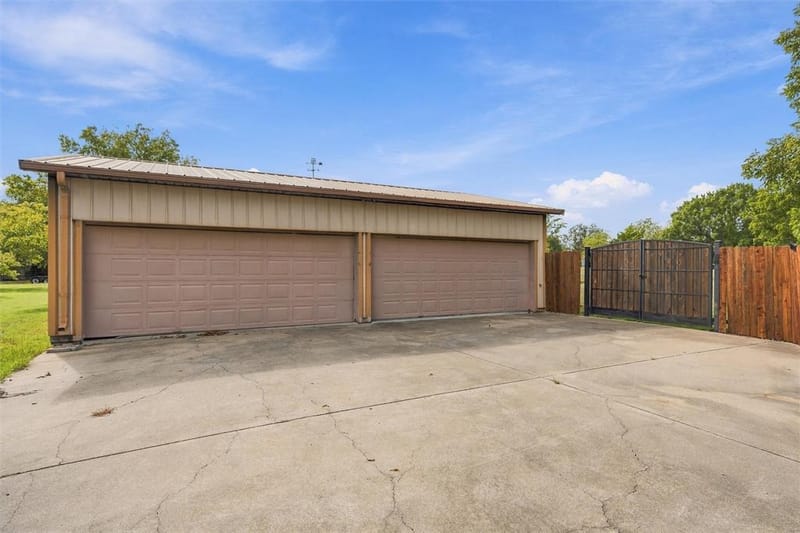 741 S 1st Street, Hewitt TX 76643 - Photo 36