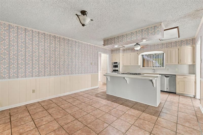 741 S 1st Street, Hewitt TX 76643 - Photo 10