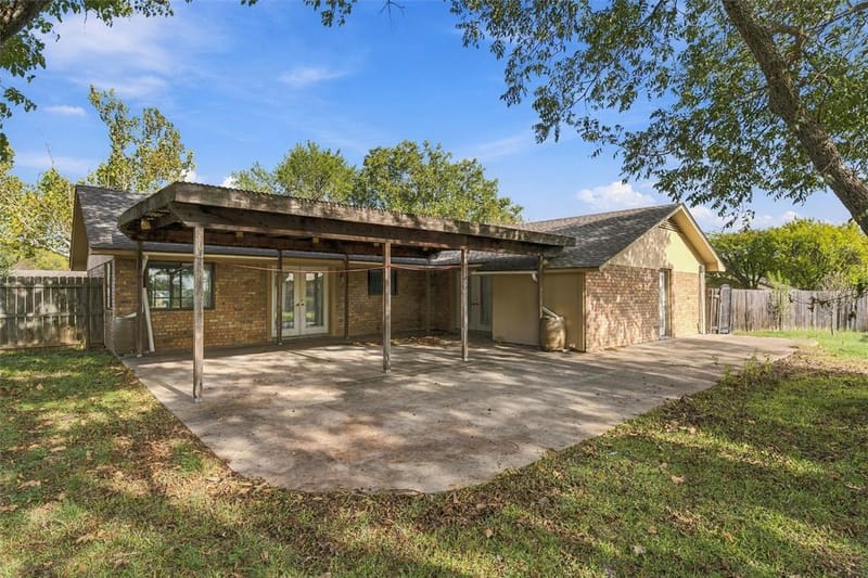 741 S 1st Street, Hewitt TX 76643 - Photo 31