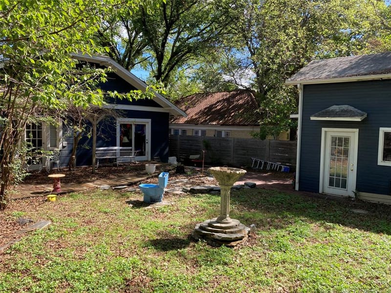 1409 N Austin Street, Denton TX 76201 - Photo 3