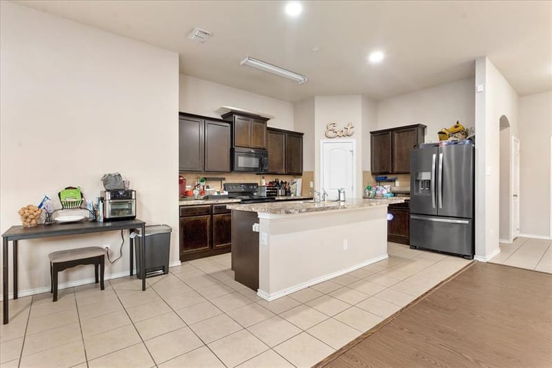 1985 Harbor Court, Lancaster TX 75146 - Photo 6