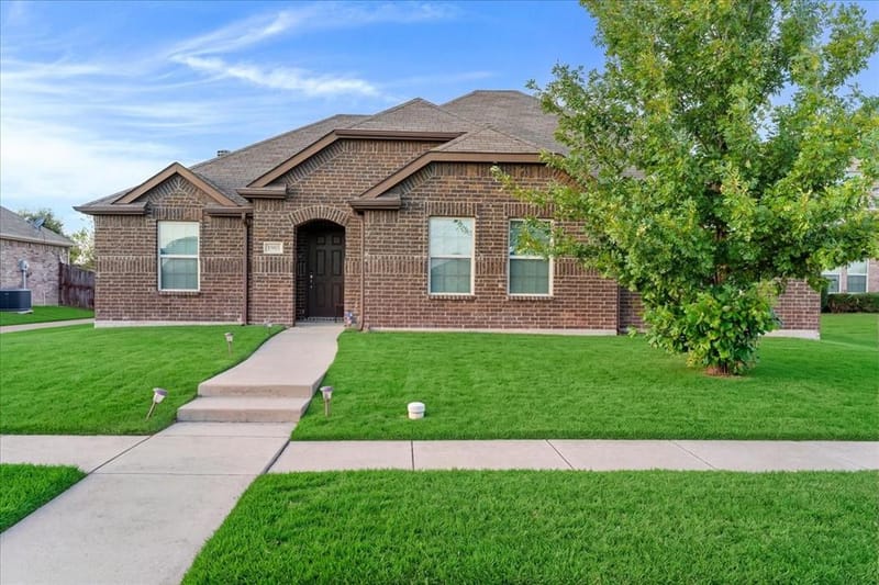 1985 Harbor Court, Lancaster TX 75146 - Photo 26