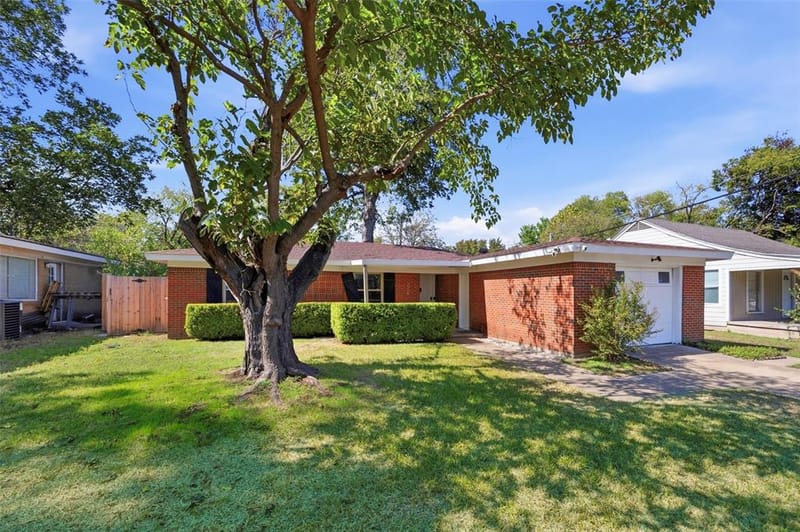 3558 Winston Road, Fort Worth TX 76109 - Photo 3