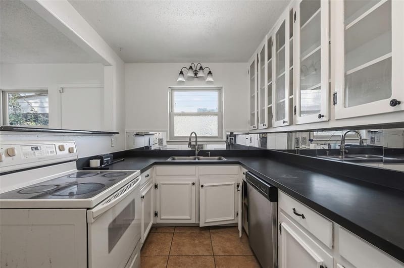 3558 Winston Road, Fort Worth TX 76109 - Photo 10