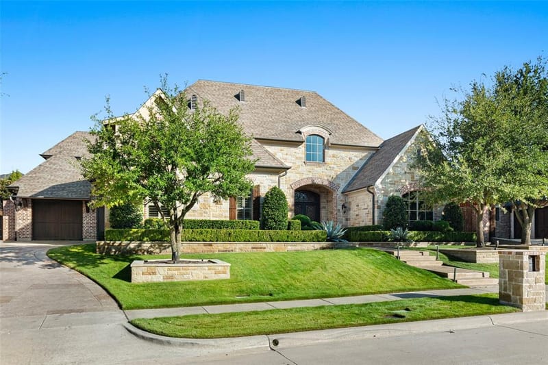 6820 Amaretto Court, Plano TX 75024
