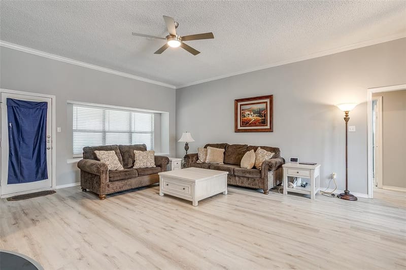 803 Water View Drive, Mansfield TX 76063 - Photo 10