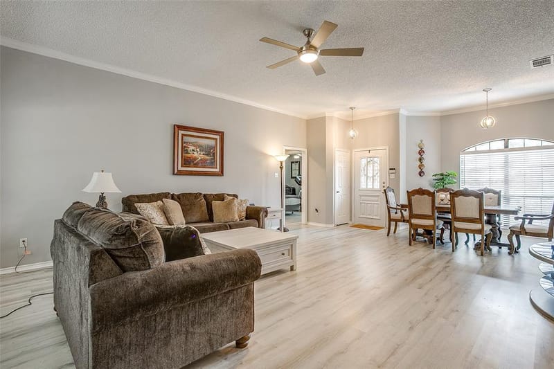 803 Water View Drive, Mansfield TX 76063 - Photo 11