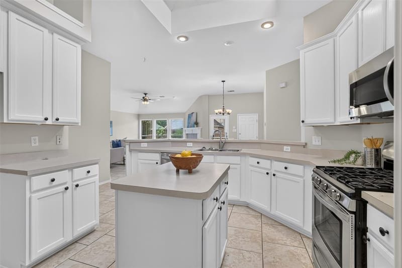 3409 Bluegrass Drive, Plano TX 75074 - Photo 8