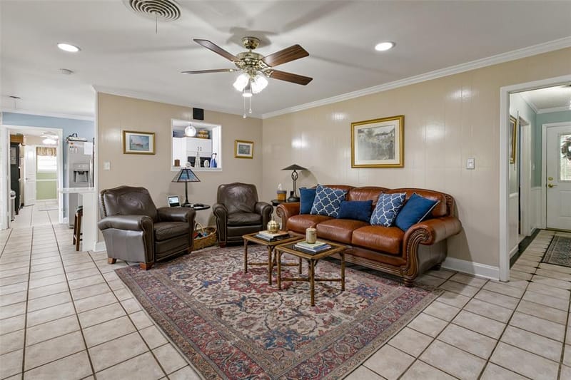 4309 Selkirk Drive W, Fort Worth TX 76109 - Photo 9