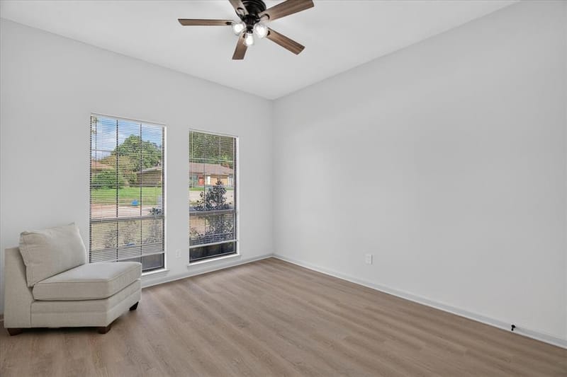 10117 Stoneleigh Drive, Benbrook TX 76126 - Photo 23