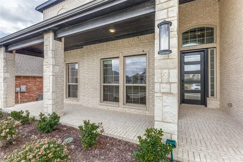5213 Deep Creek Drive, Fort Worth TX 76179 - Photo 3