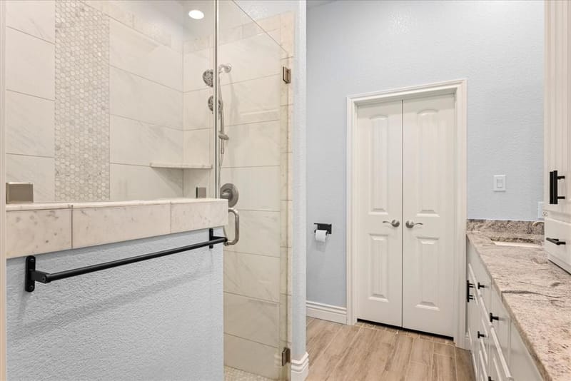 2206 Navasota Street, Granbury TX 76048 - Photo 17