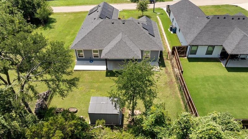 2206 Navasota Street, Granbury TX 76048 - Photo 30