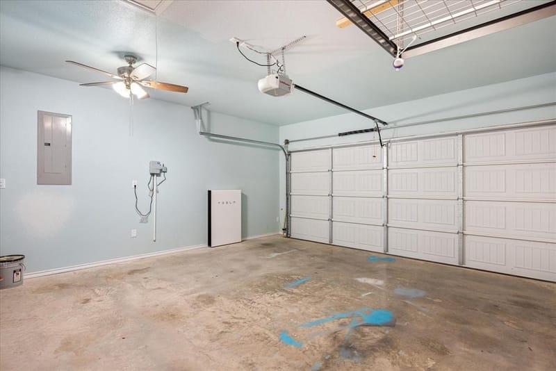 2206 Navasota Street, Granbury TX 76048 - Photo 18