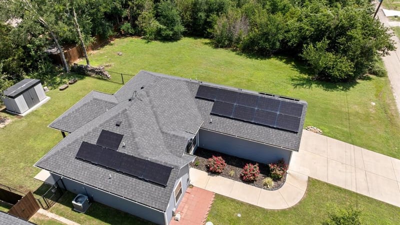 2206 Navasota Street, Granbury TX 76048 - Photo 29