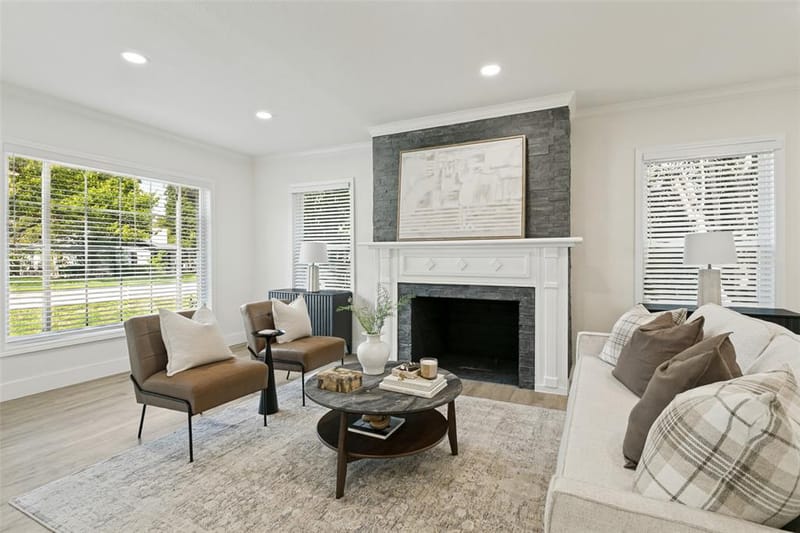 4045 Carolyn Road, Fort Worth TX 76109 - Photo 4