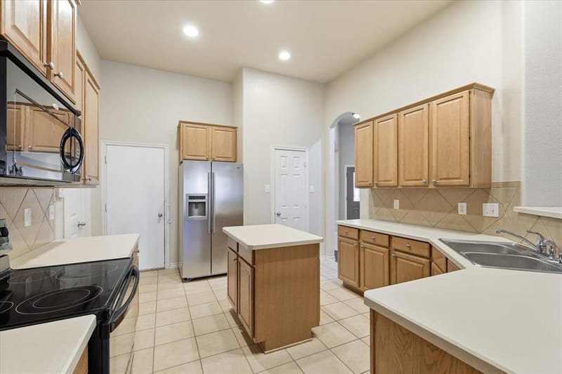629 Lake City Drive, Lewisville TX 75056 - Photo 15