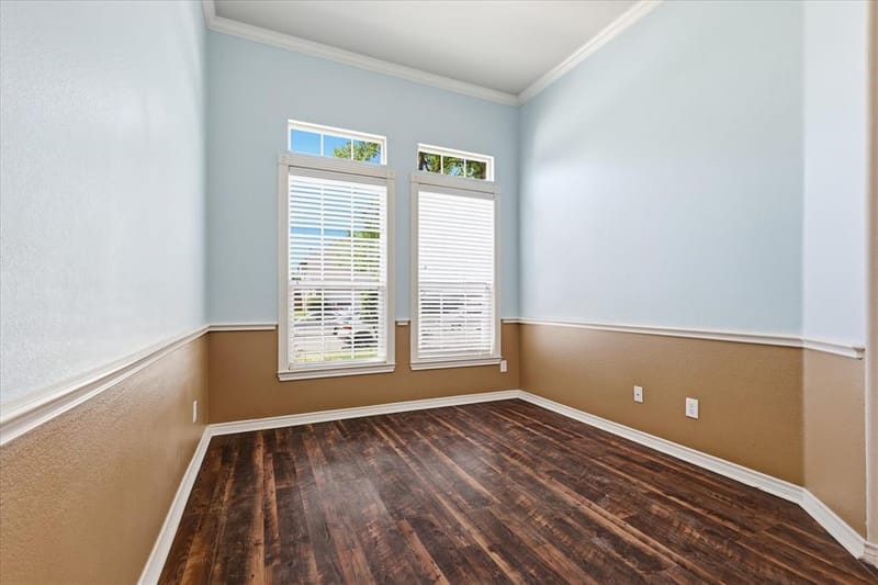 629 Lake City Drive, Lewisville TX 75056 - Photo 8