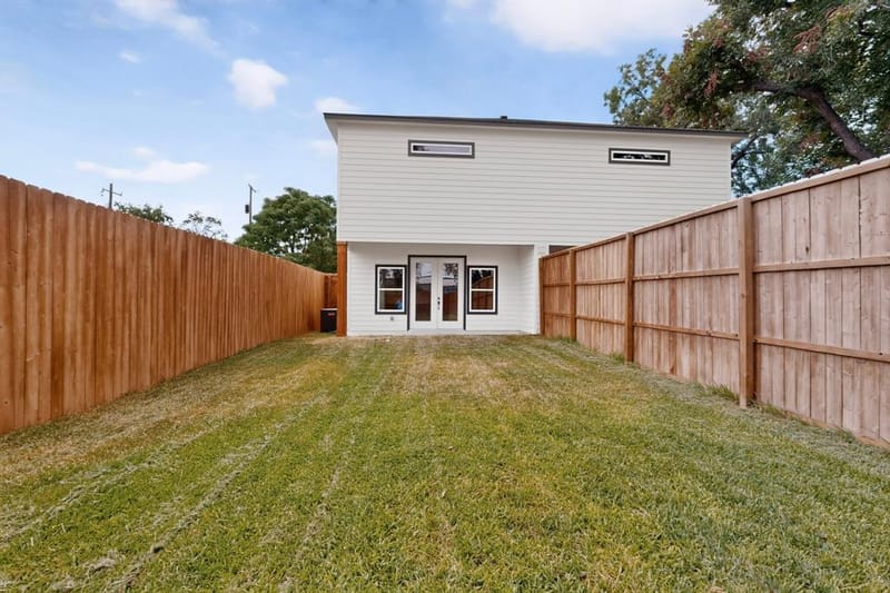 5102 Philip Avenue, Dallas TX 75223 - Photo 19