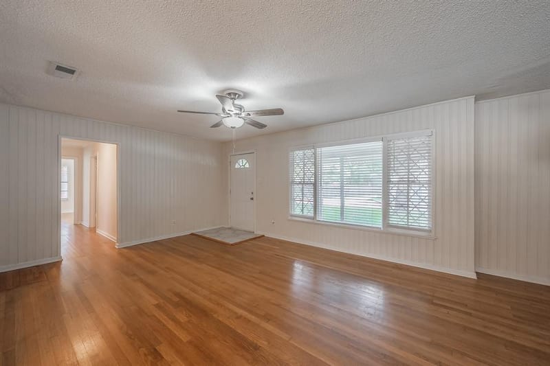 2258 Roberts Cut Off Road, Sansom Park TX 76114 - Photo 5