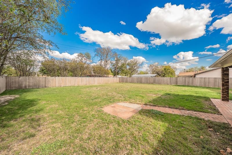 2258 Roberts Cut Off Road, Sansom Park TX 76114 - Photo 30