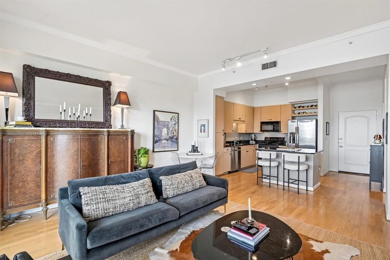 3225 Turtle Creek Boulevard # 914, Dallas TX 75219 - Photo 8
