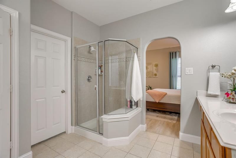 1040 Tara Drive, Burleson TX 76028 - Photo 26