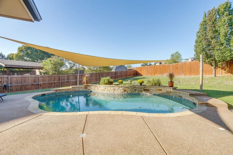 1040 Tara Drive, Burleson TX 76028 - Photo 37