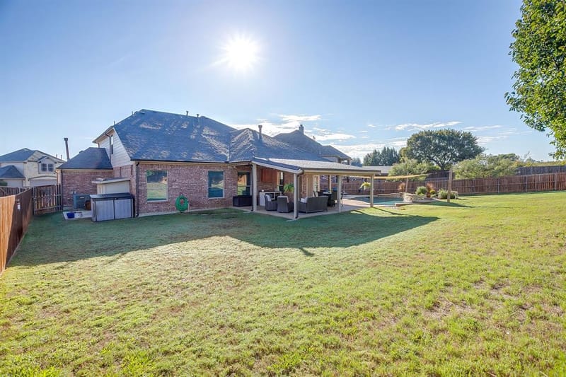 1040 Tara Drive, Burleson TX 76028 - Photo 39