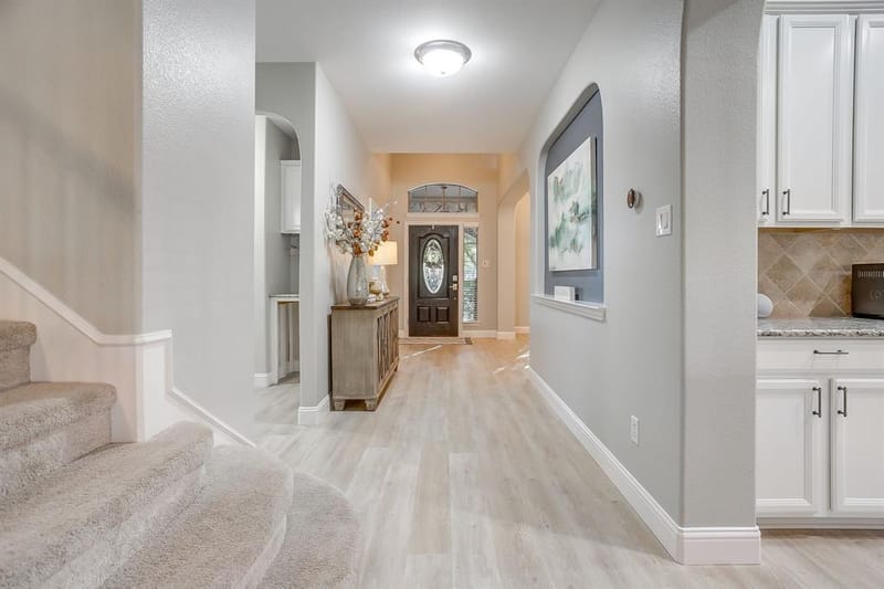 1040 Tara Drive, Burleson TX 76028 - Photo 8