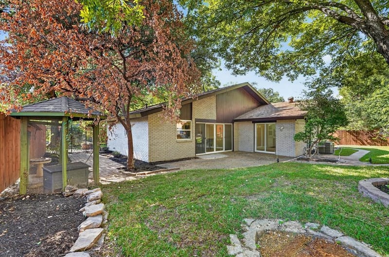 10615 Swallow Lane, Dallas TX 75218 - Photo 28