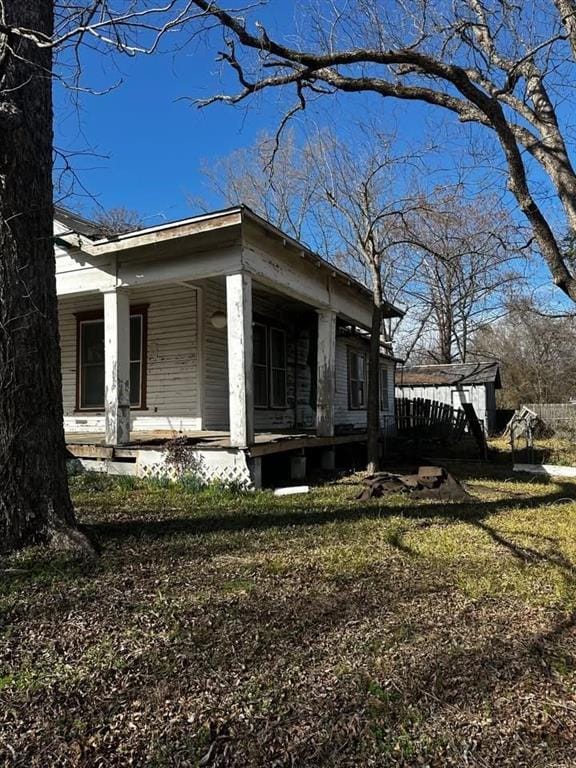 726 W Sherman Street, Paris TX 75460 - Photo 9