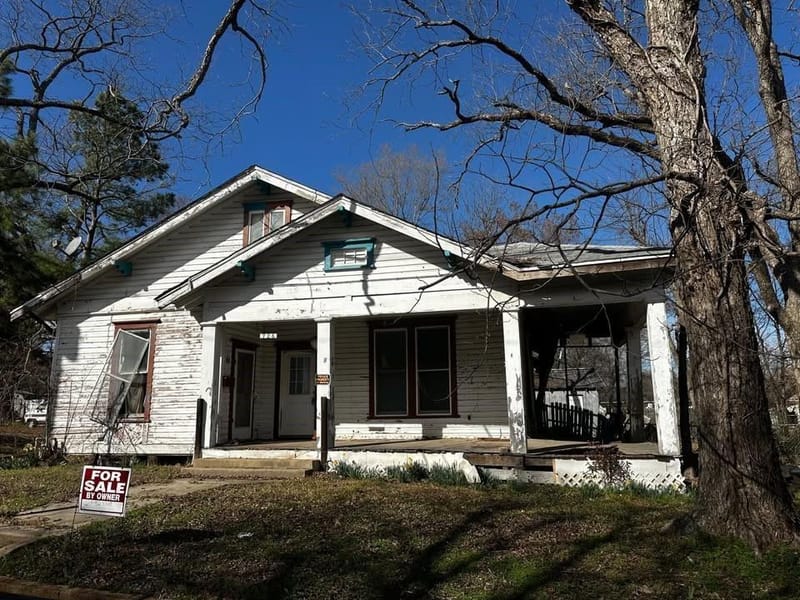 726 W Sherman Street, Paris TX 75460 - Photo 8