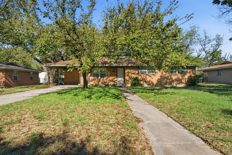 517 N Lydia, Stephenville TX 76401 - Photo 4