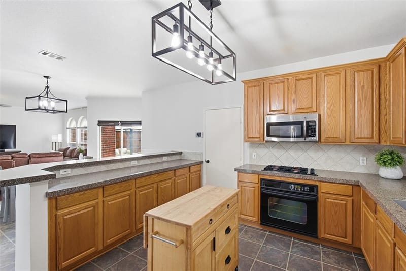 5609 Norris Drive, The Colony TX 75056 - Photo 9