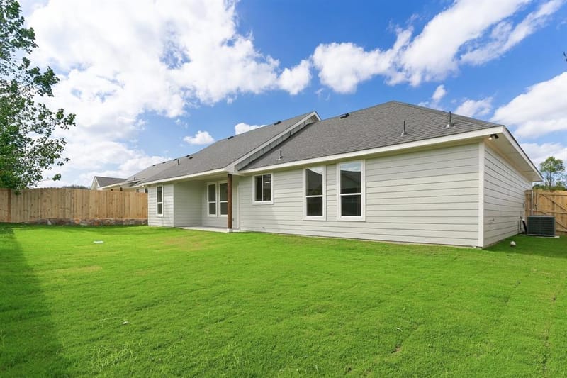 2125 Steepleridge Circle, Granbury TX 76048 - Photo 27