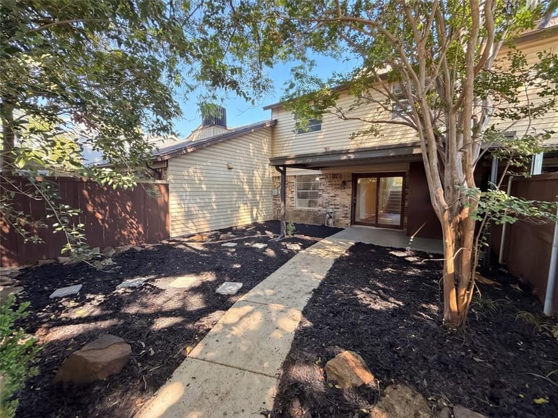 4911 Rollingwood Court, Garland TX 75043 - Photo 26