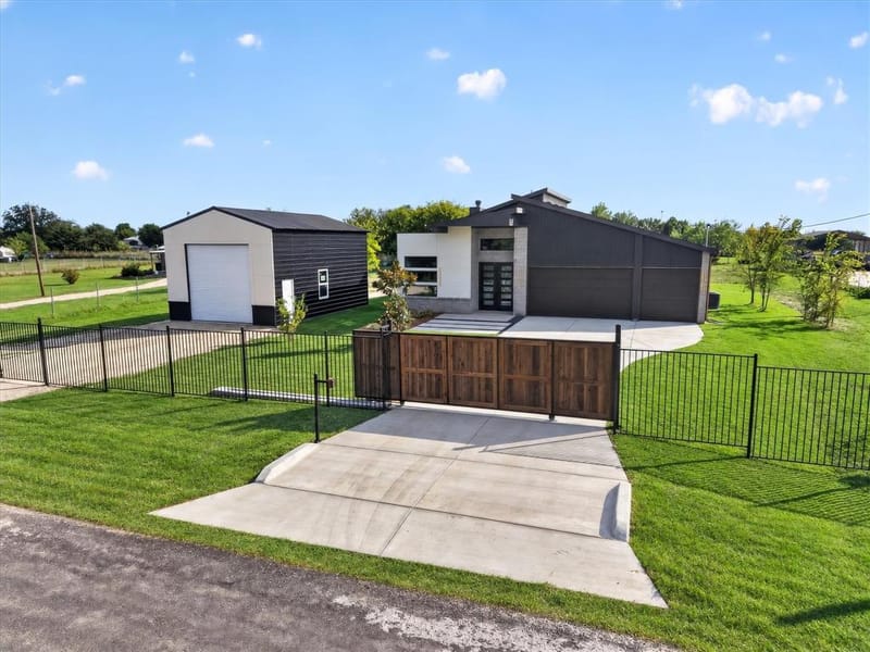 5627 County Road 2526, Royse City TX 75189