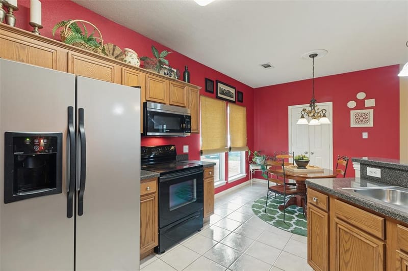 10004 Waterbury Drive, Providence Village TX 76227 - Photo 11