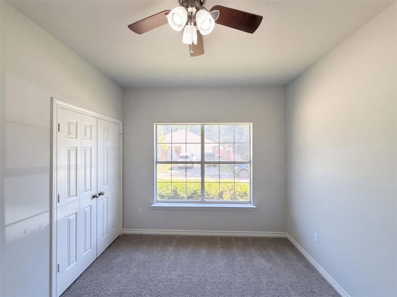 327 Texas Drive, Lake Dallas TX 75065 - Photo 17