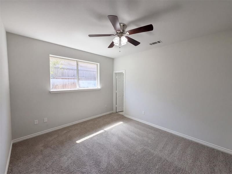 327 Texas Drive, Lake Dallas TX 75065 - Photo 4