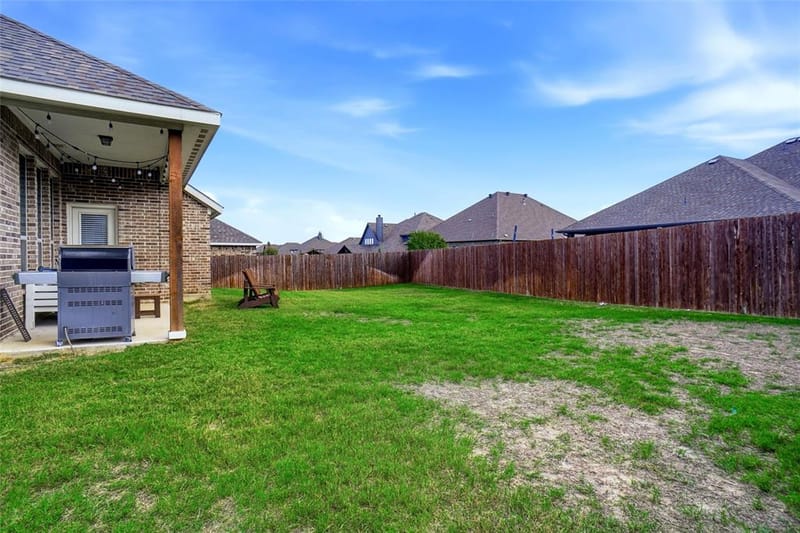 914 Timber Ridge Drive, Justin TX 76247 - Photo 38