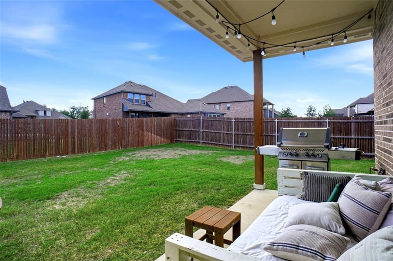 914 Timber Ridge Drive, Justin TX 76247 - Photo 37
