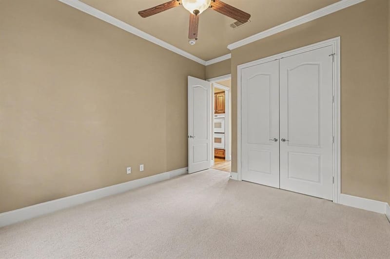 2811 Welborn Street, Dallas TX 75219 - Photo 31